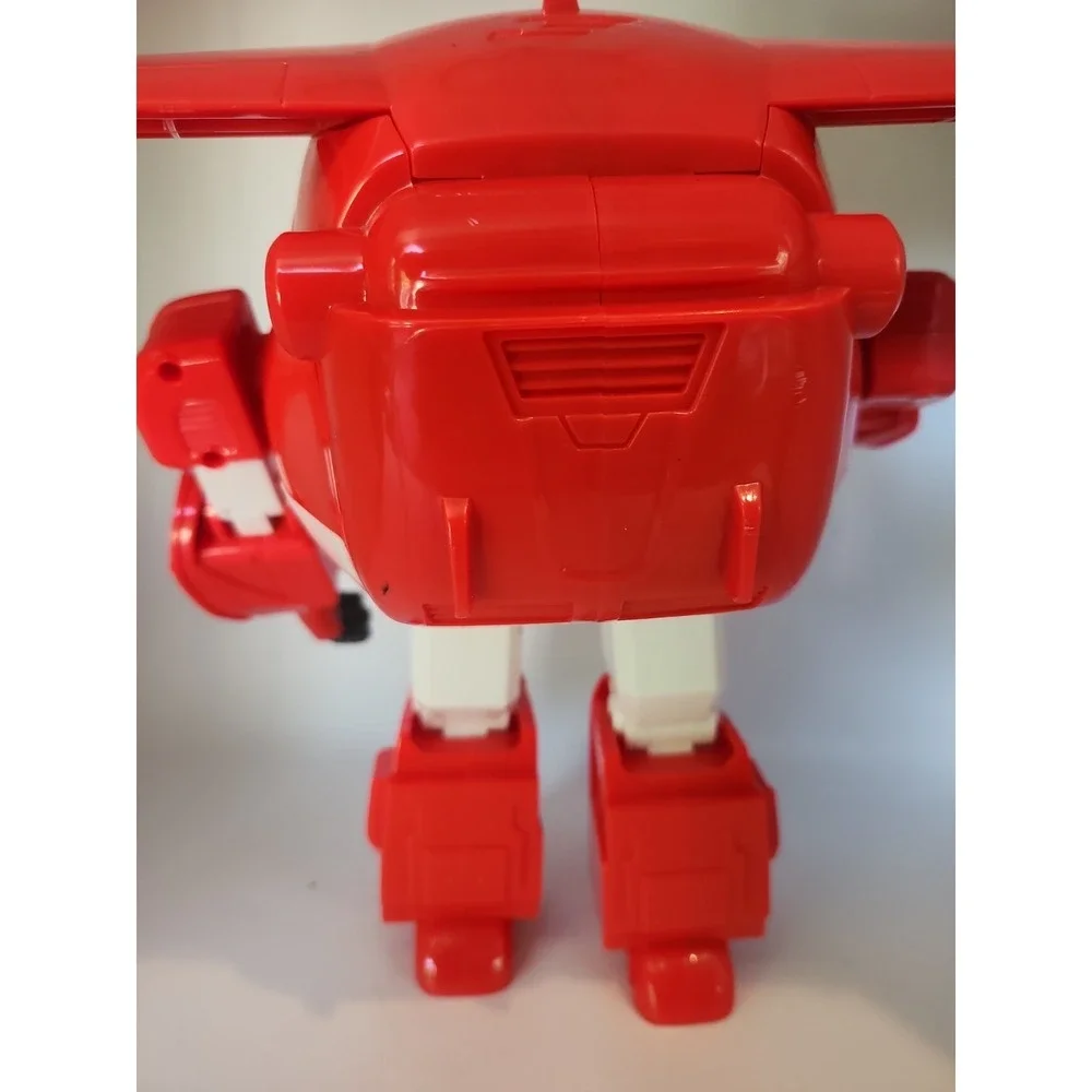 Super Wings Large Robot Ready Talking Jett Figure with Phrases, Lights & Sounds